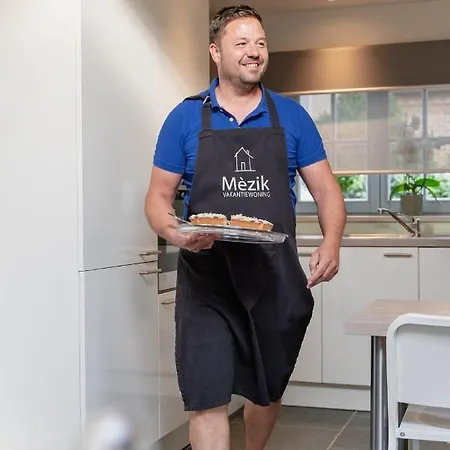 Vakantiewoning Mezik * Maasmechelen